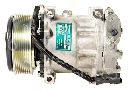 kompresor SANDEN 7H15, OEM 320/08563, spojka PV8, 12 V, JCB všechn